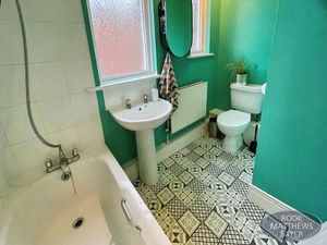 Photo 1- click for photo gallery